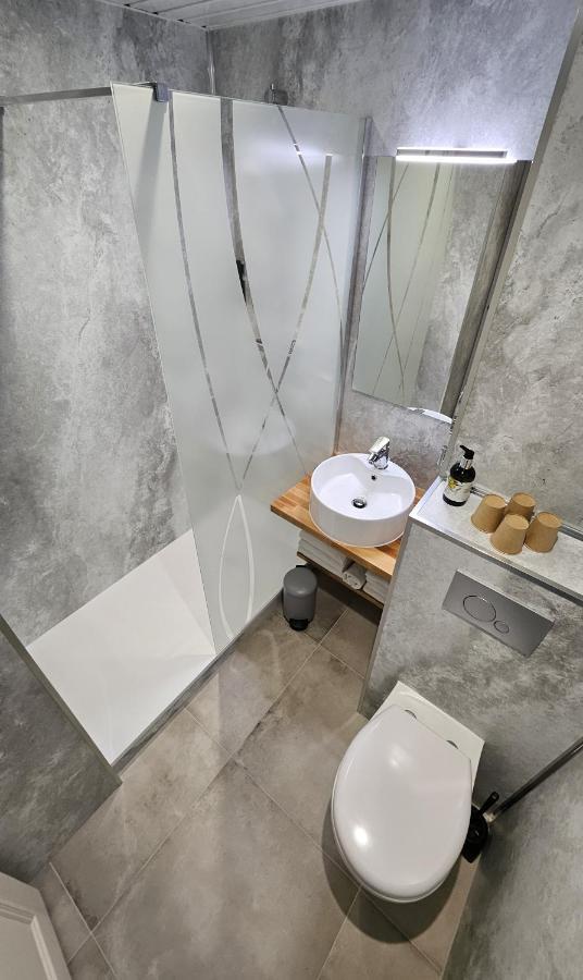 Logis Hotel La Grassinais Сен-Мало Экстерьер фото
