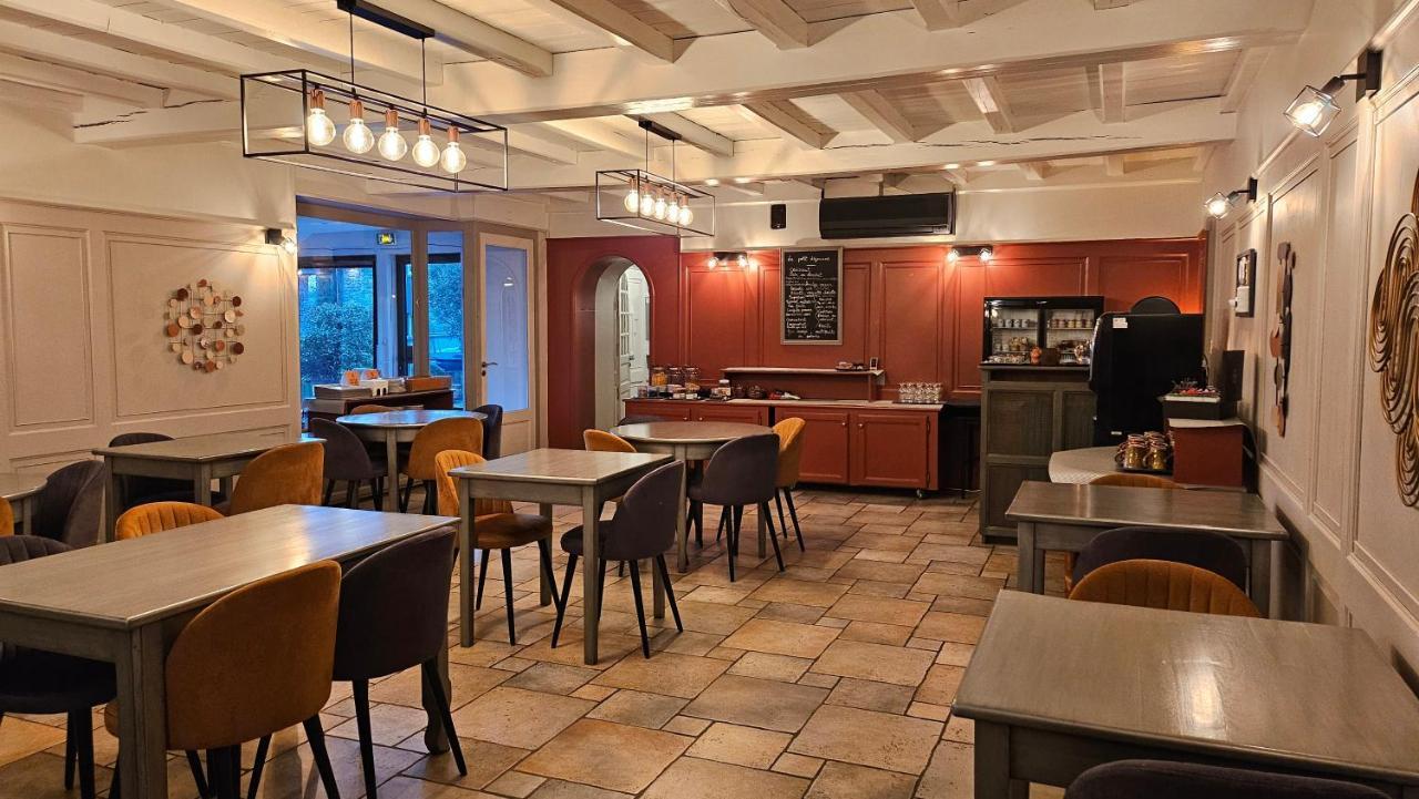 Logis Hotel La Grassinais Сен-Мало Экстерьер фото